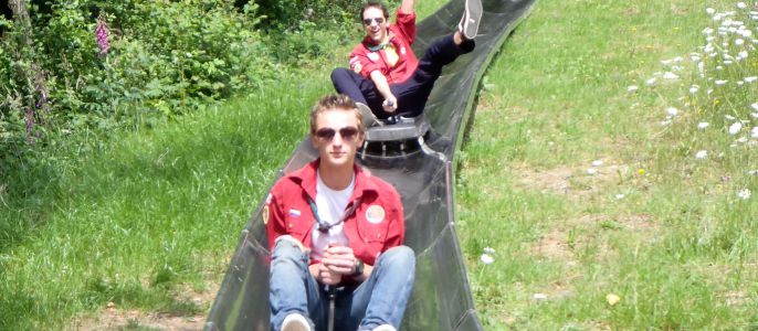 4 pits fornuis + 2 grote industriebranders